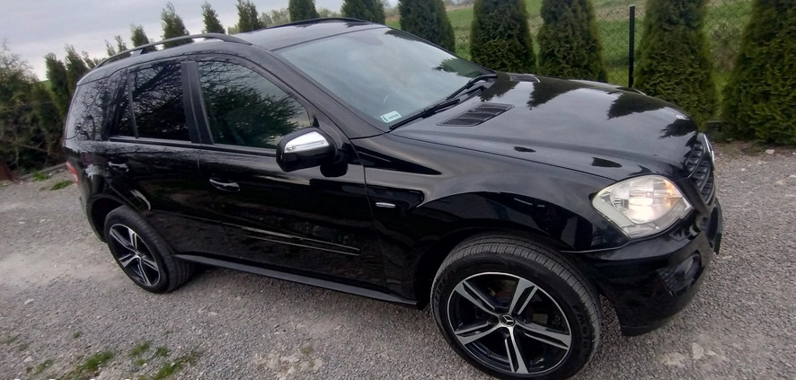Mercedes-Benz ML cena 49900 przebieg: 290000, rok produkcji 2010 z Siedliszcze małe 781